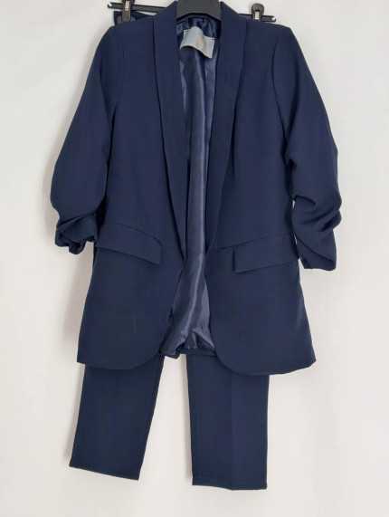 Traje Lucía