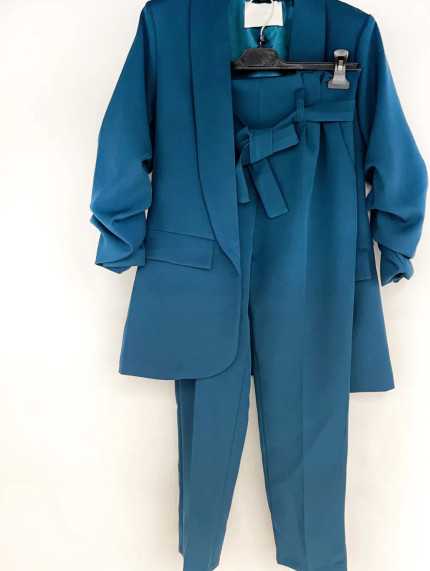 Traje Lucía